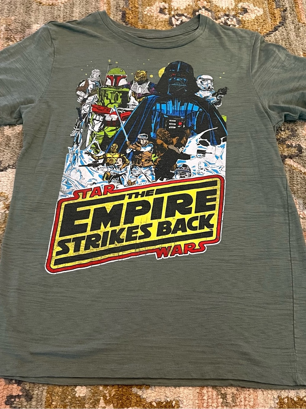 Star Wars The Empire Strikes Back T-Shirt Men’s Size Large Color Olive Green